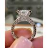 European and American Fashion Women's Engagement and Marriage Proposal Flash Diamond Ring, New Zircon Ring
