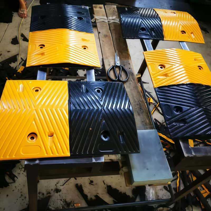 Rubber Speed Bump: Door, Road, Groove, Ramp Mat - Parking Wheel Stopper with Shock Absorption.