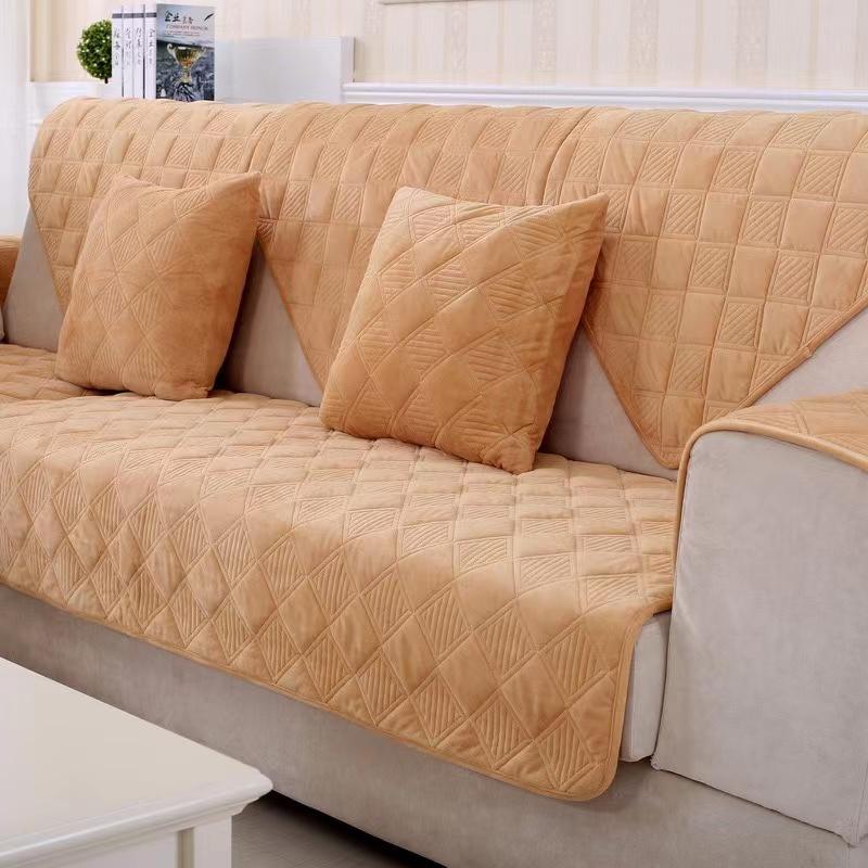 Short Plush Grey Color Sofa Towel European Brief Thicken Quilted Sofa Cover Slip Resistant European Couch Cover for Living Room