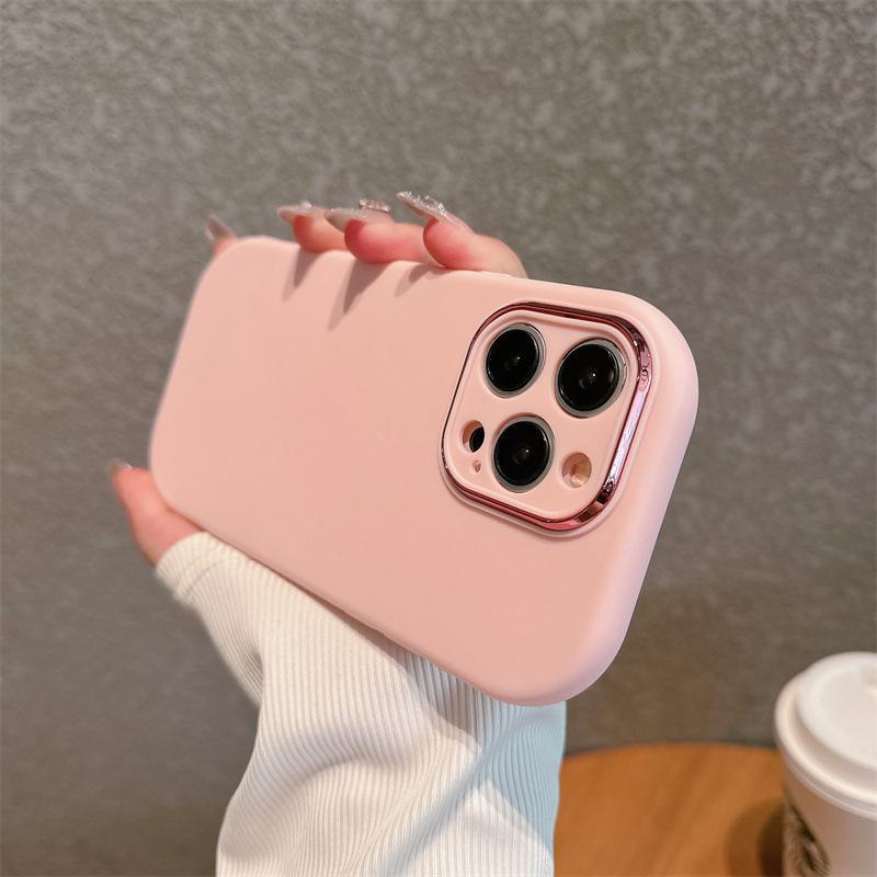 The Fine-hole Chubby Girl Is Suitable for Ip16pro Electroplated Lens Phone Case, Apple 15/14 Matte 12 Solid Color Protective Case