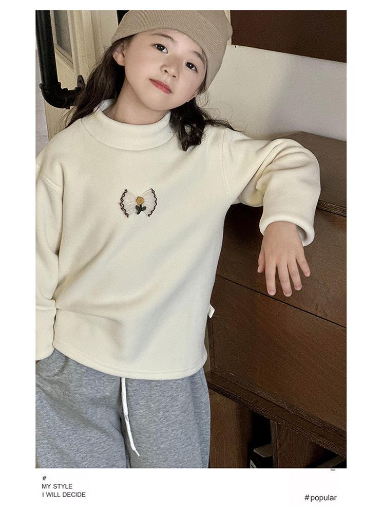 Kinder Hoodie mit halbem Stehkragen aus Korallenfleece - Herbst/Winter 2024 Mädchen Plus Samt Basis-Shirt