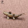 Masivní mosazné rybí figurky Miniatury Starožitné Feng Shui Stolní ozdoba Simulace řemesla Kapr Čaj Domácí Dekorace Domácí Dekorace
