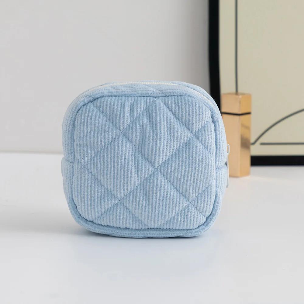 

1PC Mini Square Cosmetic Bag Women Portable Earphone Lipstick Sanitary Napkins Storage Pouch Small Makeup Zipper Bags синий