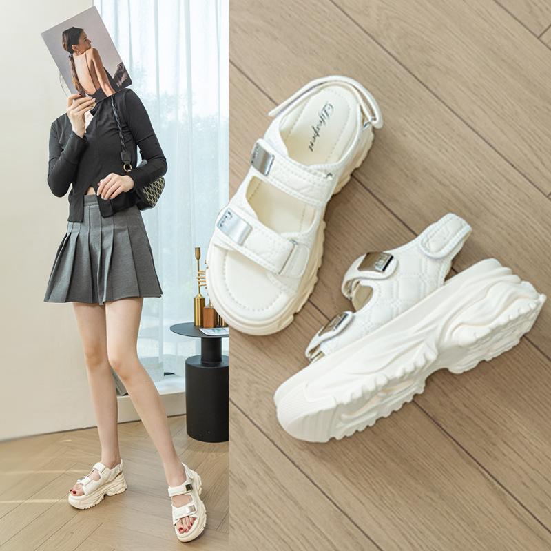 Platform sandals women's summer 2025 new Velcro one-font trend sandals open-toed beach sandals muffin