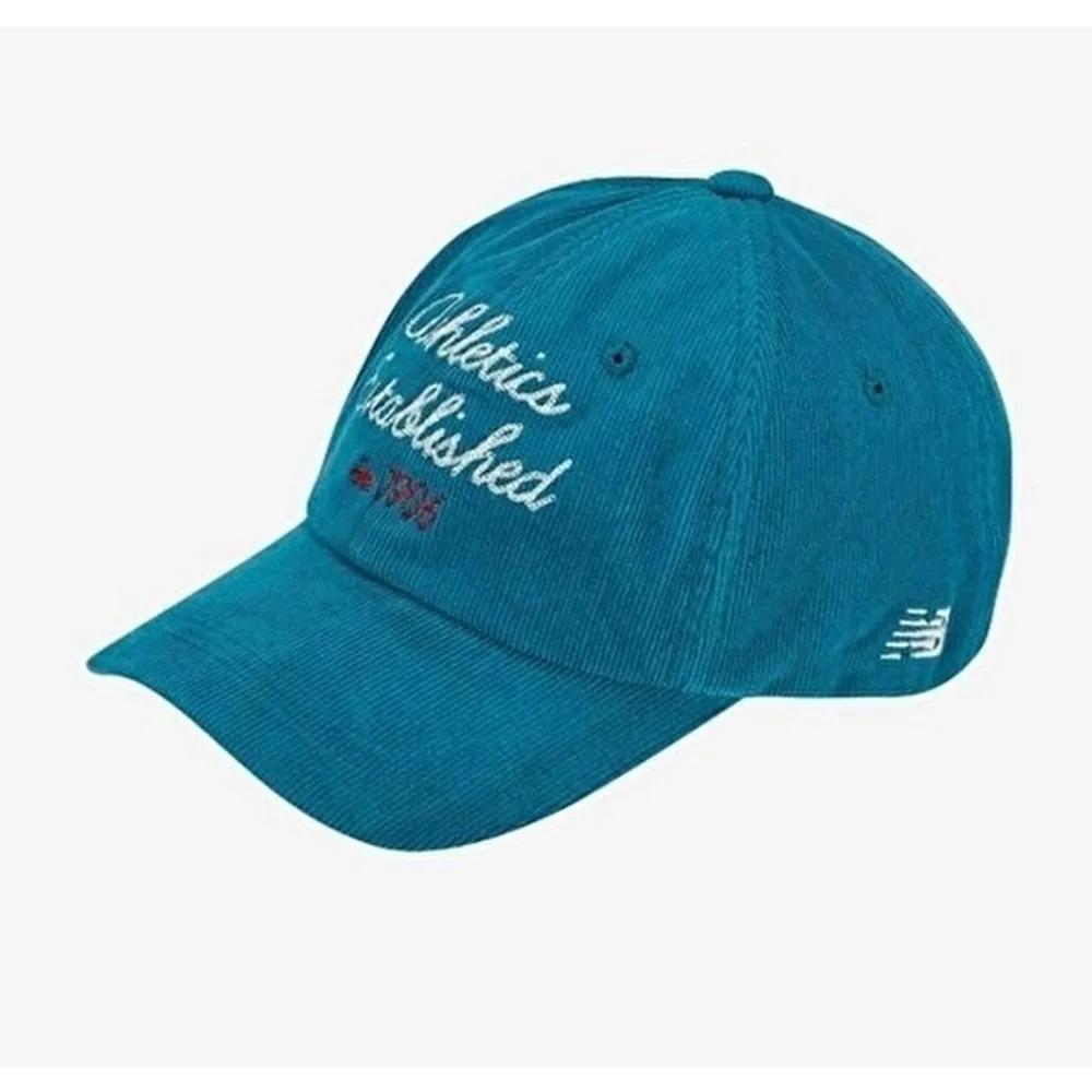[New Balance] New Balance Kids Corduroy Cap BB NK8BEF106U 40 1.NK8BEF106U 40/56