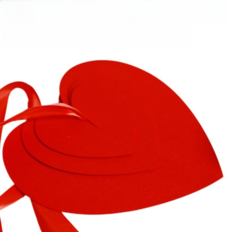 Wedding and engagement photo props Love Flower Flag Pulling License taking photo props Chinese style heart-shaped long strip