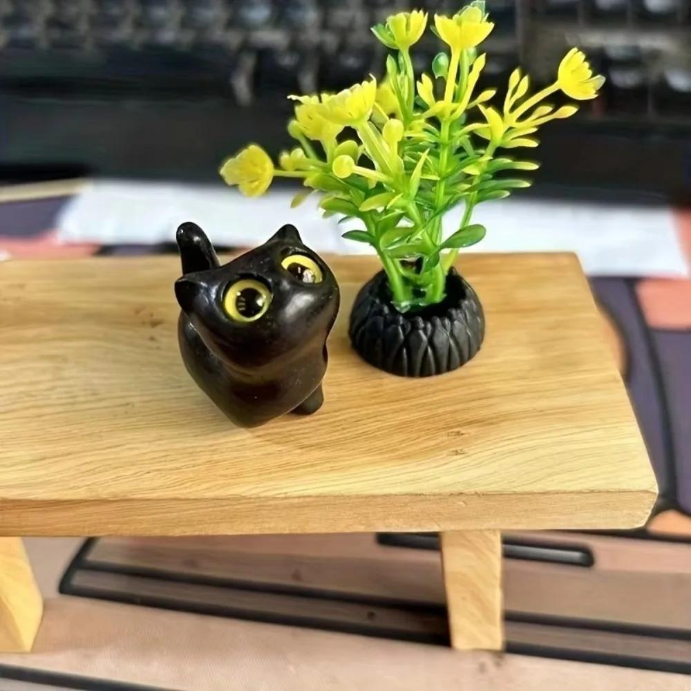 High Quality Handcrafted Kitten Figurine Wooden Miniature Cat Ornaments Carving Cat Event Souvenirs