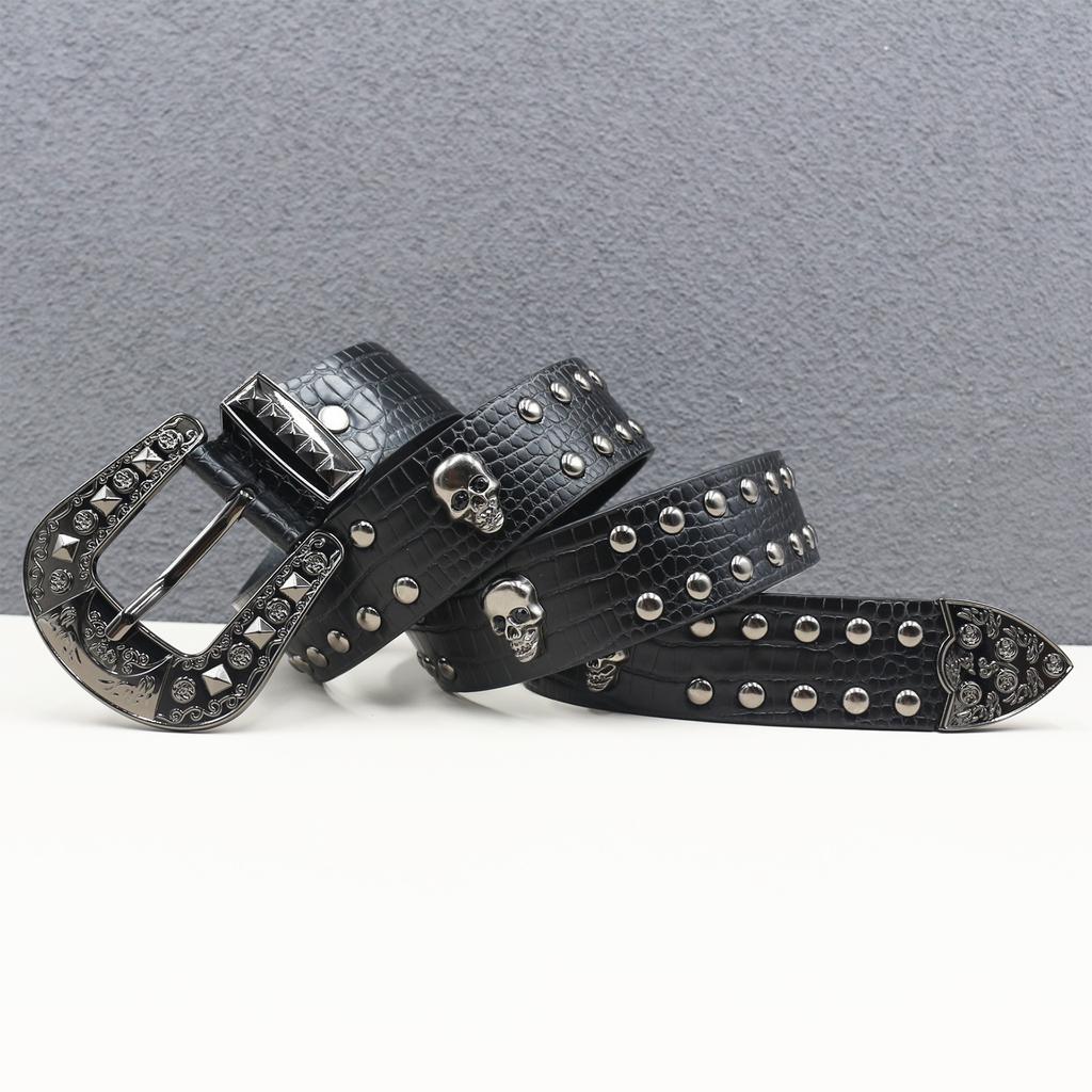 New Belt Versatile Decoration Trendy and Stylish Black Belt Rivet Skull Jeans High-end Lace