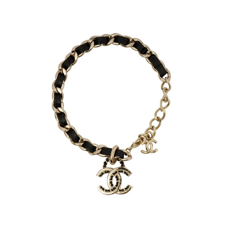 CHANEL choker double C shape pendant Logo logo metal necklace women's gold