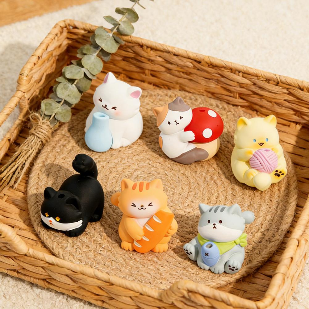 Cute Cat Whisker Collector 3D Cartoon Cat Sculpture Pet Beard Holder Resin Cat Whisker Vase Mini Pet Vibrissae Decor Figurine