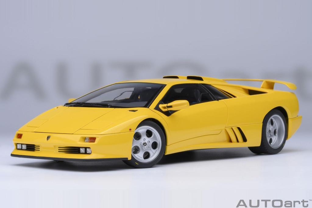 AUTOart Lamborghini Diablo SE30 Jota Yellow Finished Product 1/18