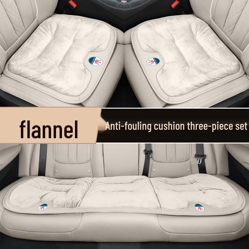 Zimowa flanelowa poduszka na siedzenie Maserati Ghibli/Levante