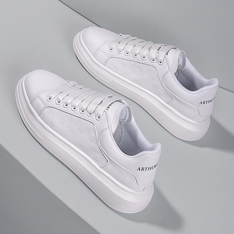 New Breathable Casual White Sneakers, Men's Thick-soled and Height-increasing Sports Shoes, Korean-style Trendy Sneakers