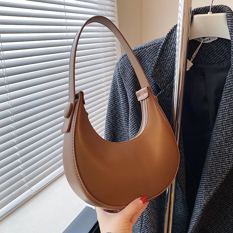 French Niche Women's Armpit Bag Autumn and Winter New Shoulder Bag Versatile High-quality Fashion Bag