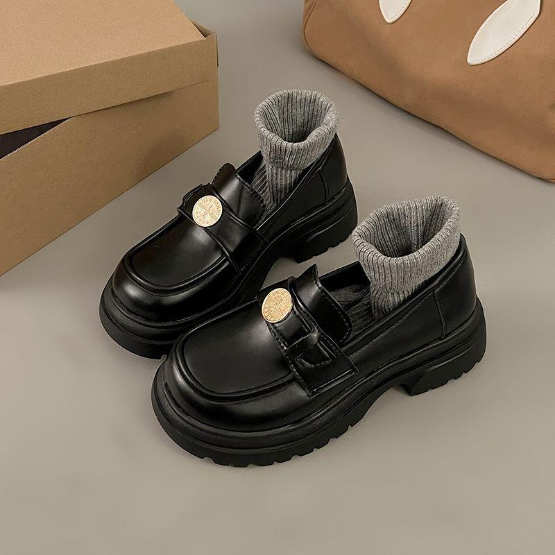 Fashion Doudou shoes with one foot, platform thick heel loafer single shoes for women 2025 new Japanese and Korean version of small leather shoe