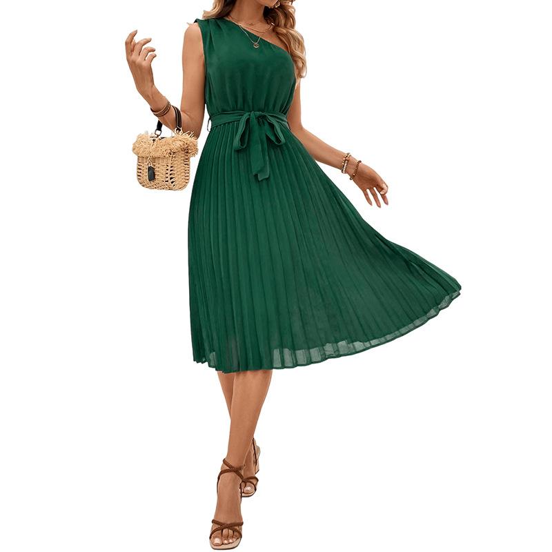 New elegant pleated skirt asymmetrical solid color slanted shoulder dress