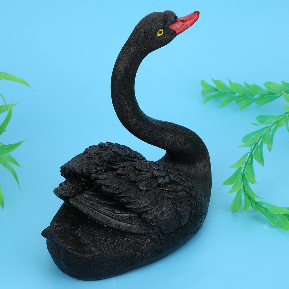 Outdoor Cute Floating Simulation Black Swan Ornament for Garden Courtyard Decoration
