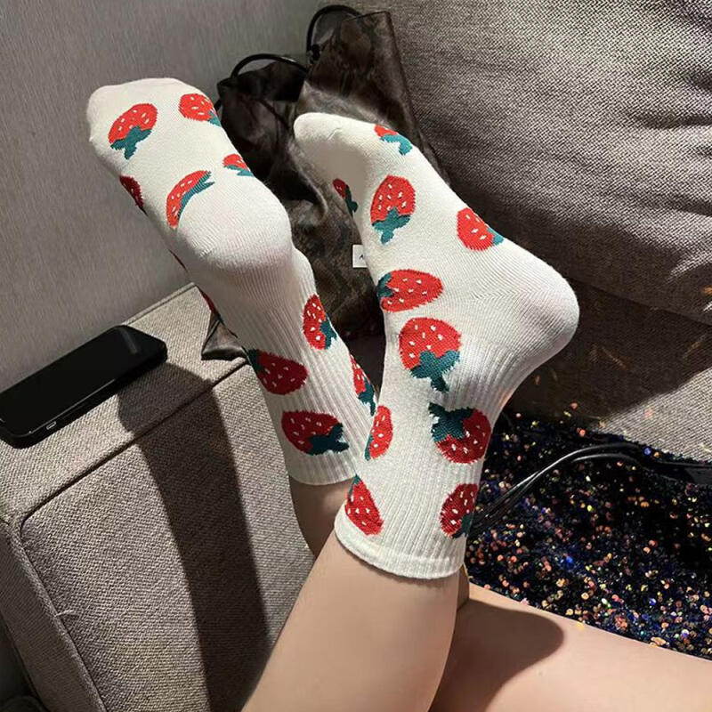 Jenny-G Strawberry Heart Pattern No-Compression Socks