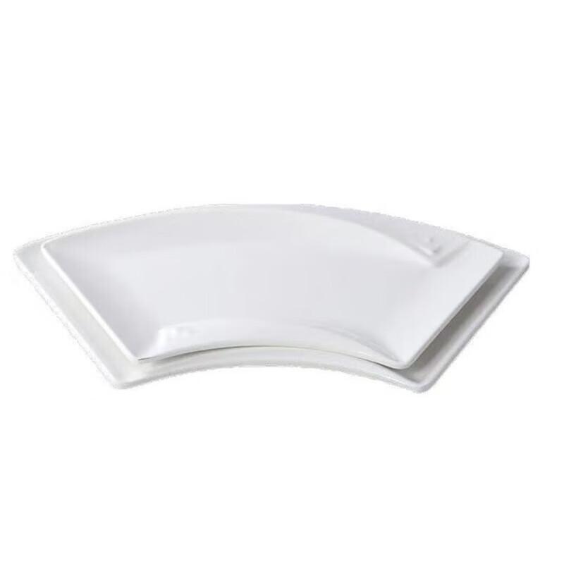 Huei Huang Commercial White Melamine Fan-Shaped Plate