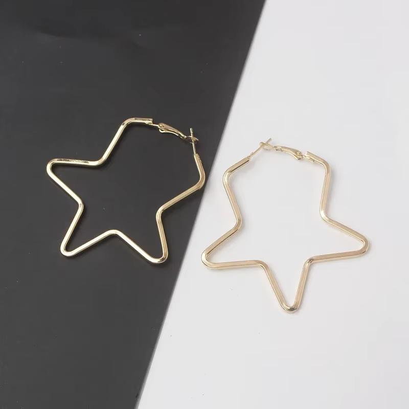 Neue Sternanhänger Hängende Ohrringe Hiphop Persönlichkeit Damen Ohrhänger für Mädchen koreanische Ohrringe Ohrstecker Dame