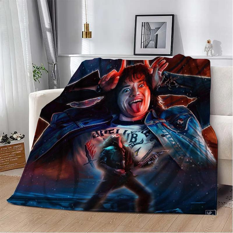 Custom Horror, Thriller 3D Printed T-The Unfamiliar Warm Flannel Blanket Living Room Sofa Camping Picnic Blanket Holiday Gifts