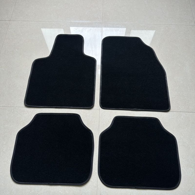 

Bora Langyi Jetta C- Trek Sagitar Car Foot Mat Hard Carpet Black (Universal Four-Piece Pack)
