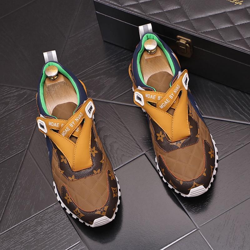 Vår Herr Mode Tryckta Casual Skor Rund Tå Färgmatchande Sneakers med Inbyggd Höjdökning Färgmatchande Skor
