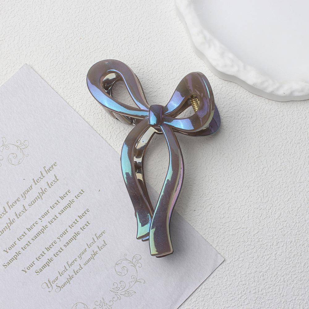 Korean Versatile Shiny Claw Clip: High-End Hair Accessory for Women