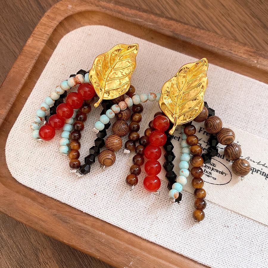 

Silver needle stone wood beads leaf fringed earrings new ethnic style retro stud earrings niche high-end earrings