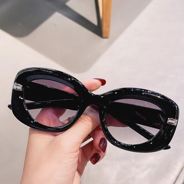 

Vintage Large Frame Circular Shape Sunglasses Women s Brand Designer Fashion Sun Glasses Women Outdoor Hip-hop Eyewear UV400 As shown in the figu