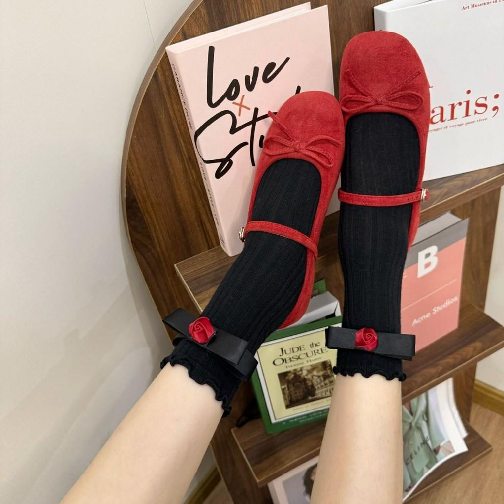 Ditsy Girl Rose Pattern Cotton Ankle Socks With Frictionresistant Design For Summer Wear