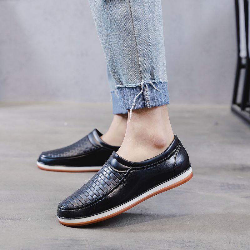 

Модная рабочая обувь для мужчин с низким верхом, нескользящая кухонная обувь, резиновая, ПВХ, водонепроницаемая, дождевая обувь, женские кроссовки на плоской подошве 2024 44 чёрный