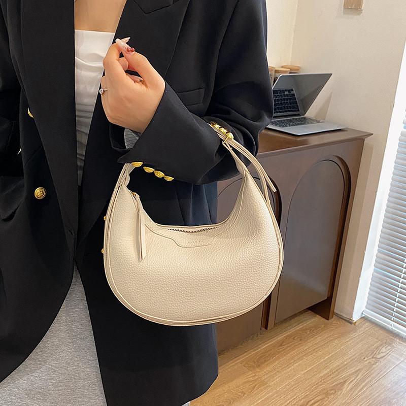 Urban Style Small Moon Bag With Stitching Details For Everyday Use