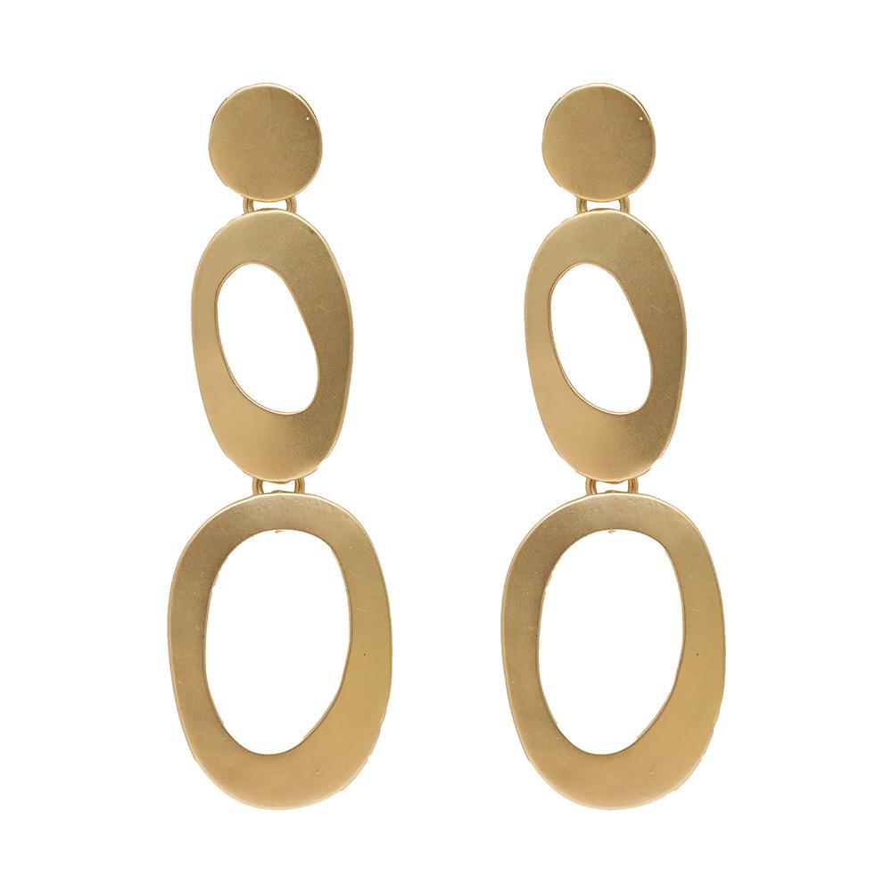 Temperament advanced sense new retro simple women s earrings European and American exaggerated simple earrings