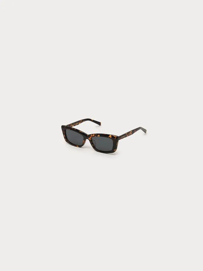S 018 TORTOISE