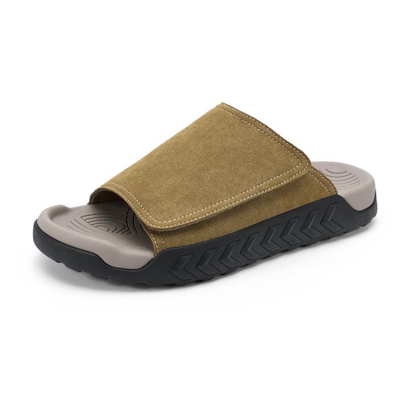 Men s Summer Non-Slip Soft Sole Beach Flip-Flops – Thick, Versatile Slippers for Outdoor Wear 40