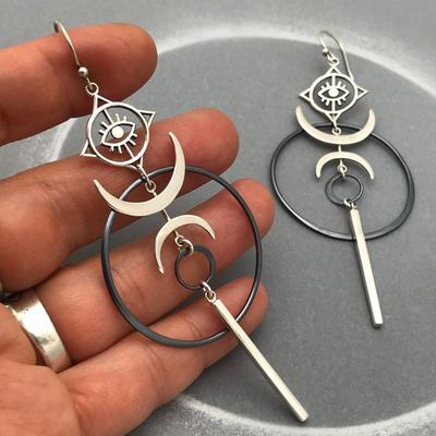Orecchini Pendenti Geometrici Trendy a Forma di Luna Crescente e Occhio del Diavolo per Donna