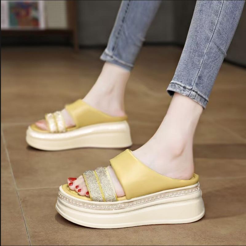 Beautiful Platform Slippers Women's Summer Wear New Versatile Fashion with Skirt Rhinestone Slope Heel One-word Sandals