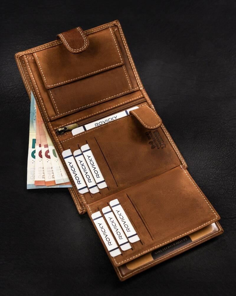 Large, Vertical Men's Wallet Made of Genuine Leather - Always Wild