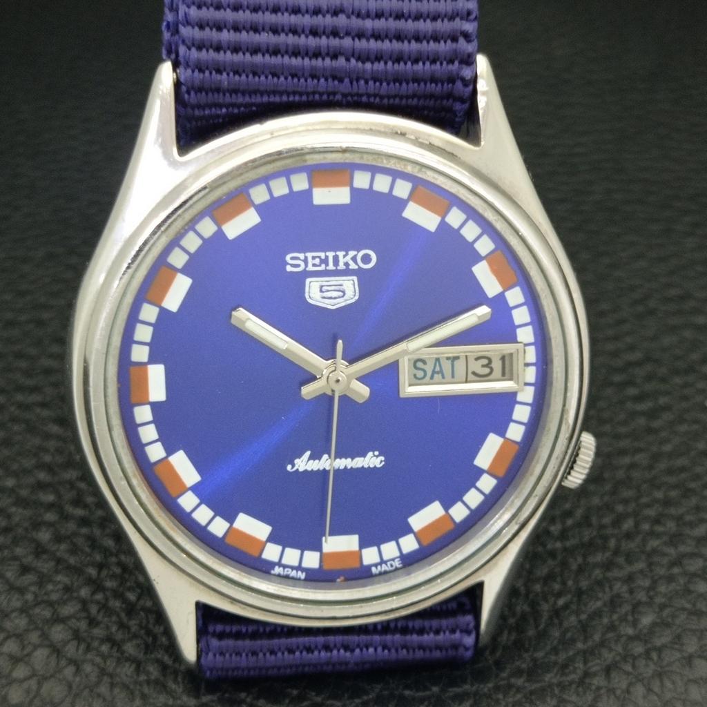 SEIKO 5 AUTOMATIC 7009A JAPAN MENS VINTAGE BLUE COLOR DIAL WATCH a701420-5 R206b-a701420