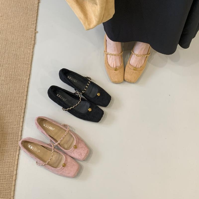 2025 Autumn New Temperament Inner Height Increase French Gentle Style Women's Shoes Square Head with Single Shoes Women's Outer Wear