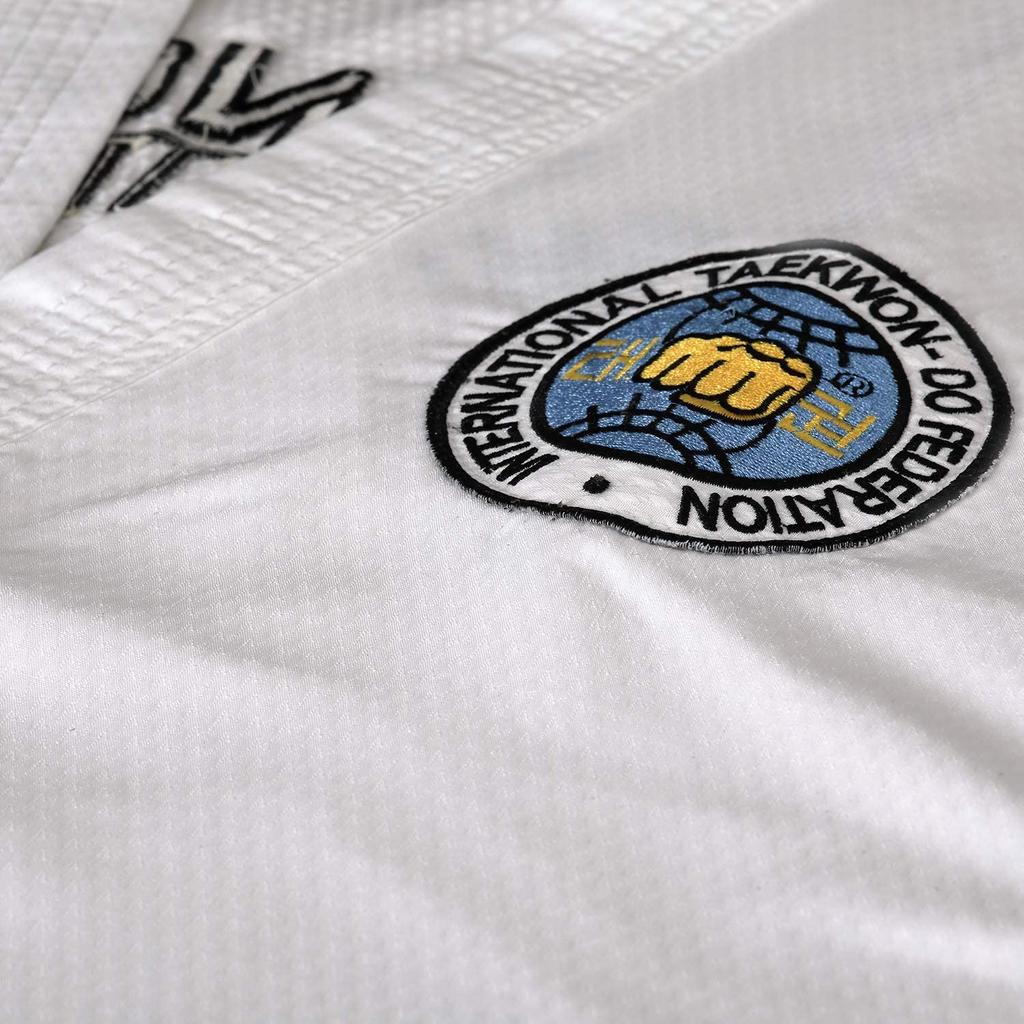 Ұлы анасымен және тәтесімен жыныстық қатынасқа түскен Олар Африка тайпаларында жыныстық қатынасқа түседі