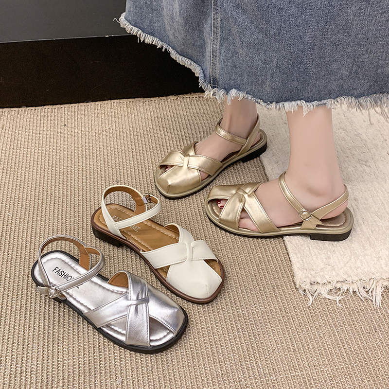 Retro Mori Woven Baotou Sandals Women's Summer Fashion Hollow Round Head Pig Cage Shoes Flat Roman Shoes