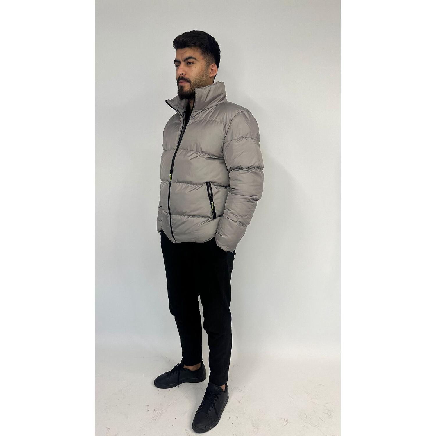 

Model Gray Griper Handle Men s Coat (oversize) 38-40 серый