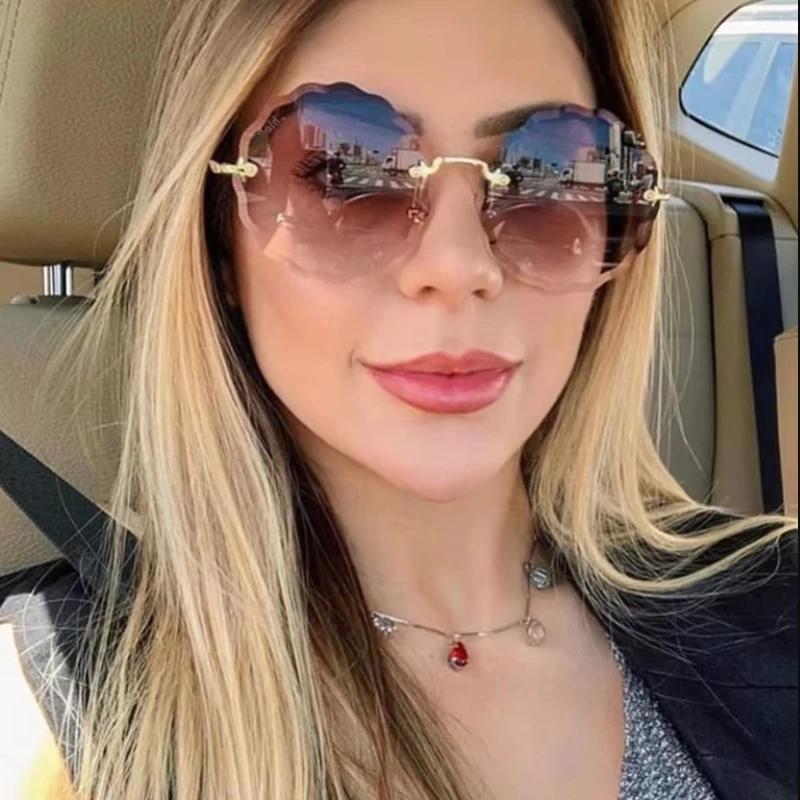 Luxury Retro Round Sunglasses Women Flower Design Trendy Rimless Sun Glasses Shades For Women Driving Eyewear Uv400