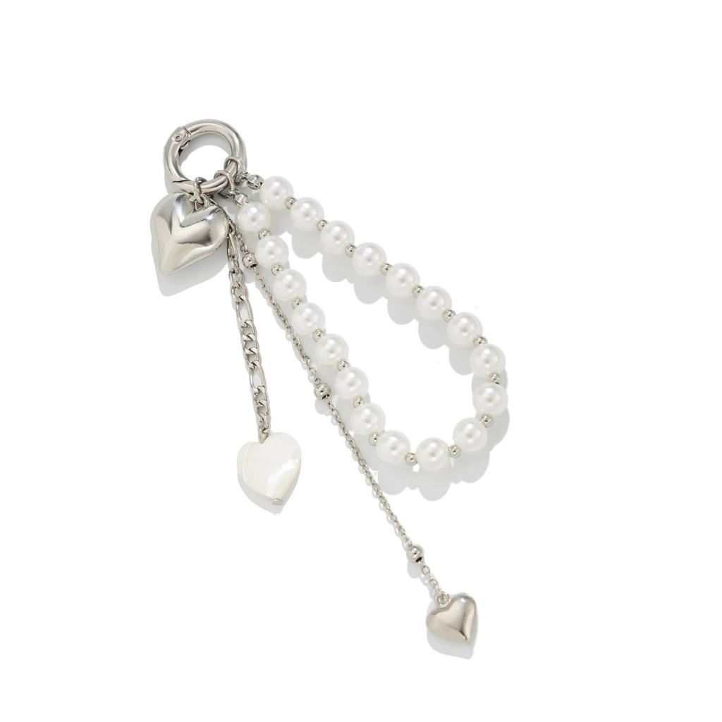 Elegant Heart Keychain Beads Key Pendant Heart Bag Decoration Alloy Texture Key Holder Suitable for Present Giving