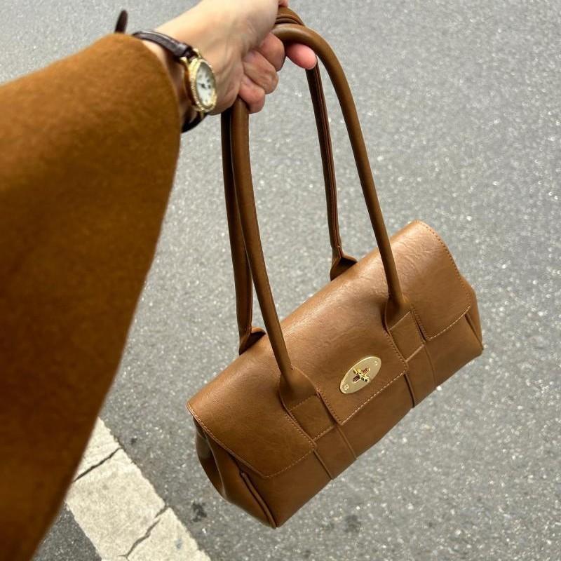 Korean Style Retro Brown Tote Bag Women Leather Texture Metal Lock Handbag Ladies Large Capacity Luxury Design Underarm Bag 2025
