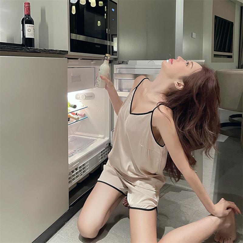 Simple New Pajamas Women's Summer Silk Suspender Shorts Loose Meat Cover Casual Personality Trendy Welfare