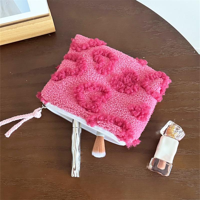 Cute Sweet Lambswool Love Heart Cosmetic Bag Large Capacity Travel Portable Girl Makeup Storage Bag Toiletry Bag Clutch Bag Gift