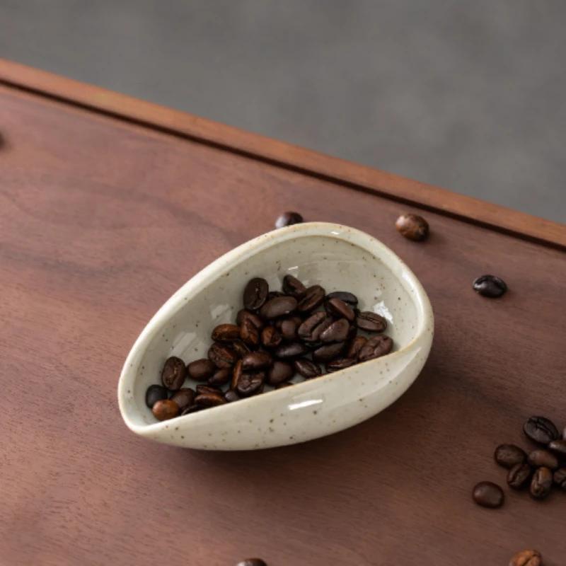 

1pc/2pcs Coffee bean dispenser Tea tray Evaporator Ceramics Tea lotus Bean plate Tea set Coffee set